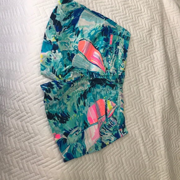 Lilly Pulitzer 00 Shorts - Picture 3 of 4